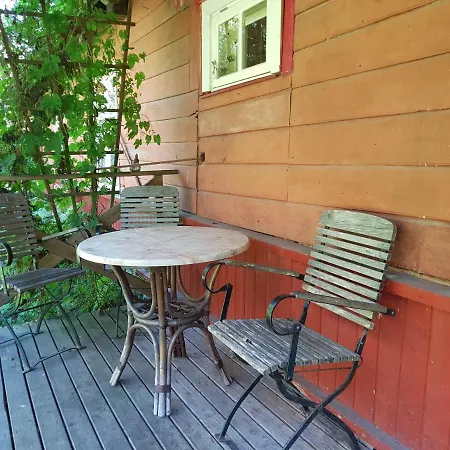 Metskula Puhkemaja Holiday home *